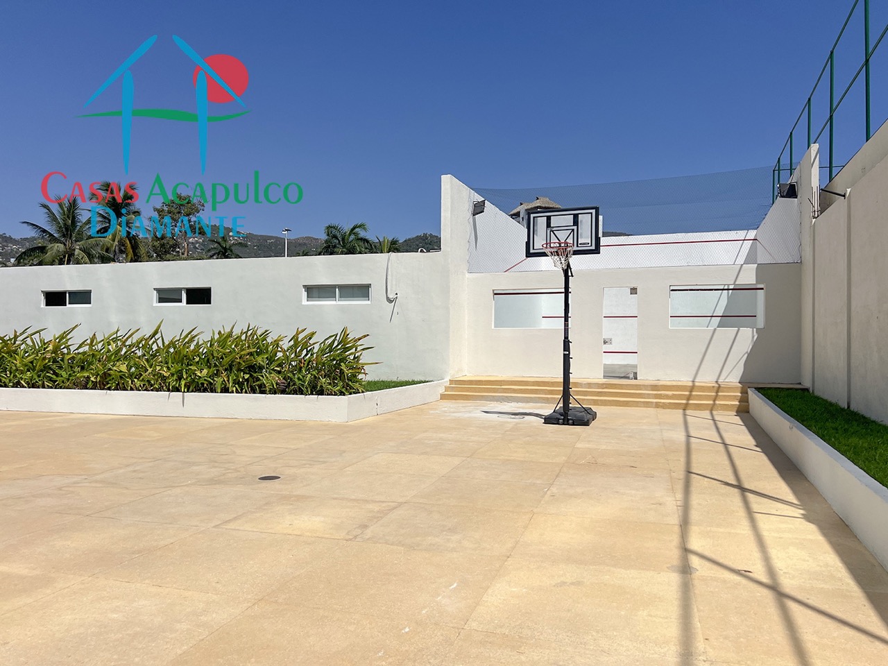 Acqualina Skylife - Canchas de usos múltiples 2